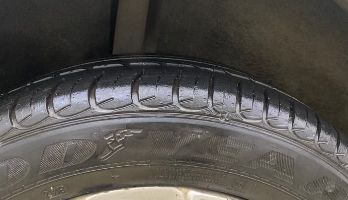 2017 Ford Ecosport TITANIUM 1.5L PETROL AT, Petrol, Automatic, 34,003 km, Right Rear Tyre Tread