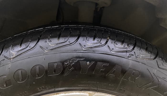 2017 Ford Ecosport TITANIUM 1.5L PETROL AT, Petrol, Automatic, 34,003 km, Right Front Tyre Tread