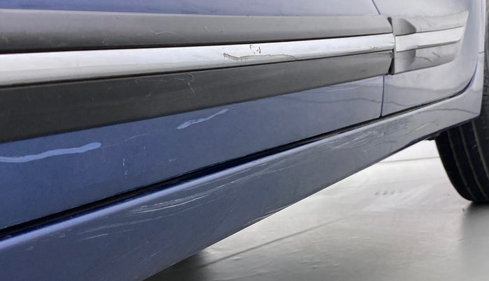 2019 Maruti Baleno DELTA PETROL 1.2, Petrol, Manual, 33,008 km, Left running board - Minor scratches