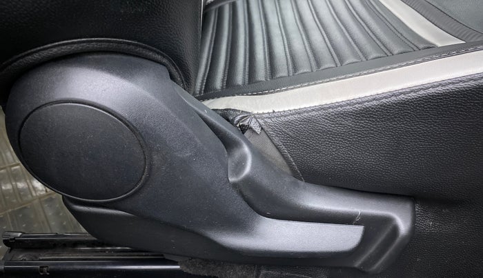2019 Maruti Baleno DELTA PETROL 1.2, Petrol, Manual, 33,008 km, Driver Side Adjustment Panel