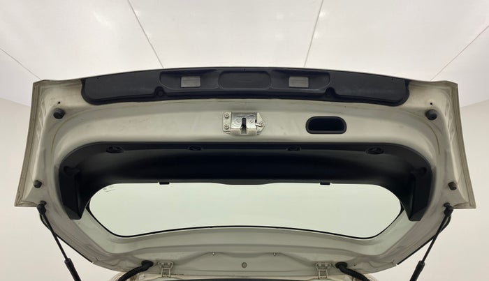 2012 Maruti Swift VDI, Diesel, Manual, 78,449 km, Boot Door Open