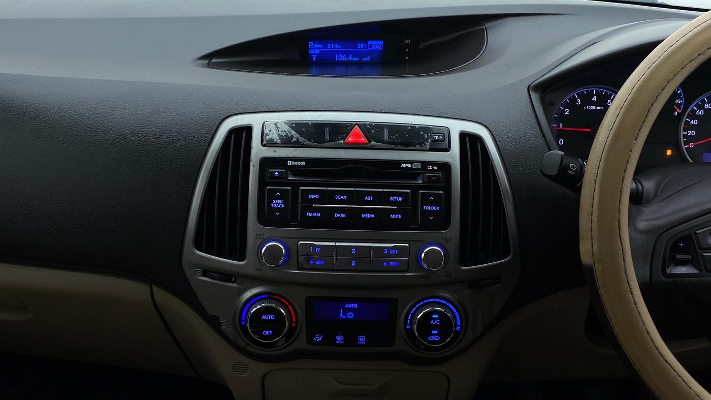 2014 Hyundai i20 SPORTZ 1.2, Petrol, Manual, 54,848 km, Air Conditioner