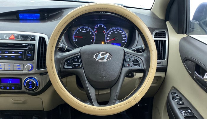 2014 Hyundai i20 SPORTZ 1.2, Petrol, Manual, 54,848 km, Steering Wheel Close Up