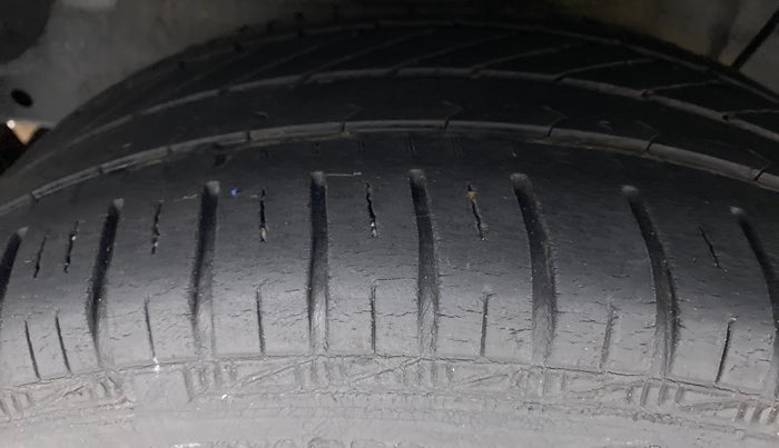 2014 Hyundai i20 SPORTZ 1.2, Petrol, Manual, 54,848 km, Right Rear Tyre Tread