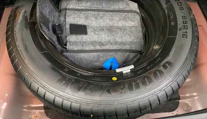 2019 KIA SELTOS GTK 1.4 PETROL, Petrol, Manual, 20,994 km, Spare Tyre