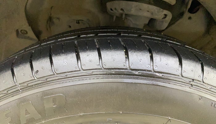 2019 KIA SELTOS GTK 1.4 PETROL, Petrol, Manual, 20,994 km, Left Front Tyre Tread