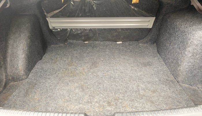 2016 Skoda Rapid 1.5 TDI CR STYLE PLUS AT, Diesel, Automatic, 75,952 km, Boot Inside