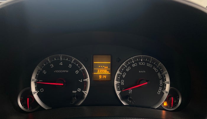 2016 Maruti Swift VXI, Petrol, Manual, 33,991 km, Odometer Image