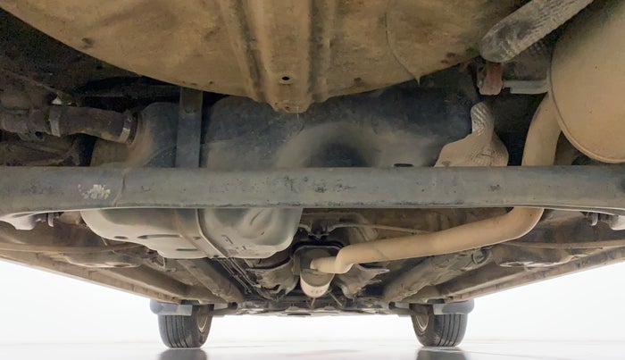 2019 Mahindra XUV300 W8 (O) 1.5 DIESEL, Diesel, Manual, 64,315 km, Rear Underbody