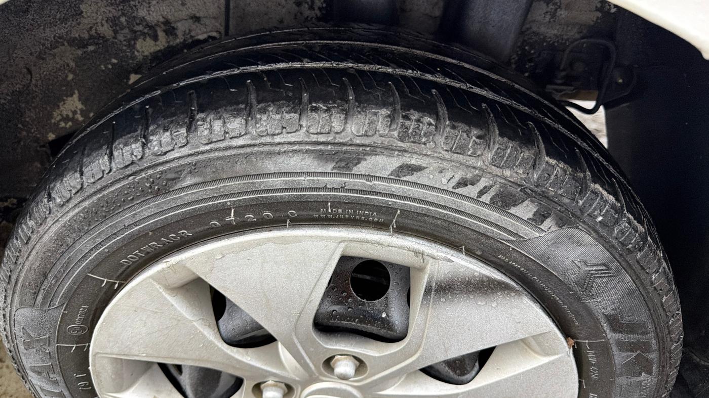 2019 Hyundai Xcent S 1.2, Petrol, Manual, 55,582 km, Left Rear Tyre Tread