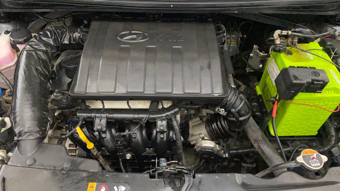 2021 Hyundai AURA E 1.2, Petrol, Manual, 46,871 km, Engine View