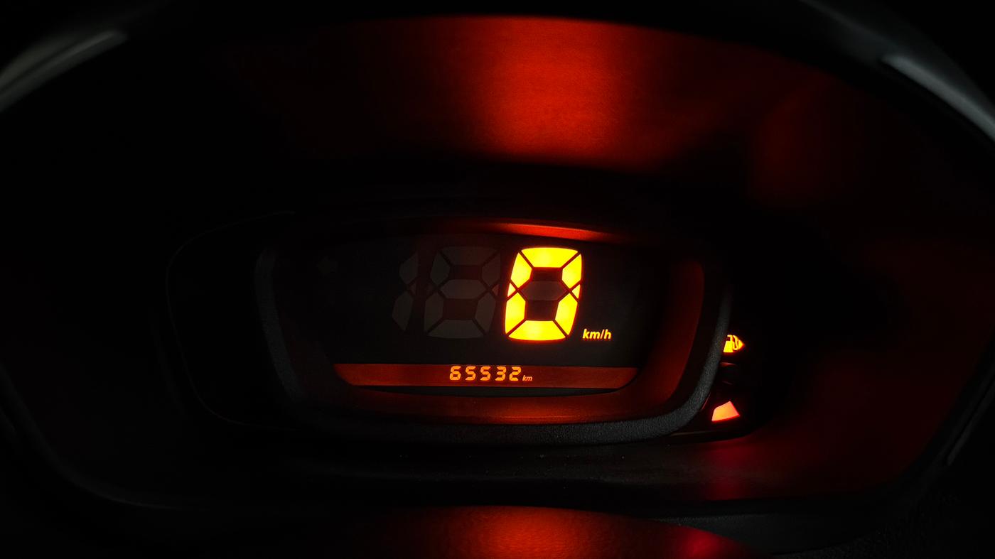 2017 Renault Kwid CLIMBER 1.0, Petrol, Manual, 65,480 km, Odometer Image