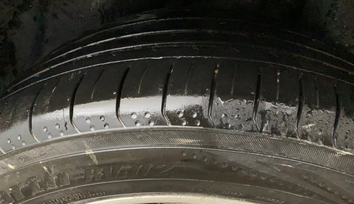 2019 Jeep Compass LIMITED PLUS PETROL AT, Petrol, Automatic, 55,056 km, Left Rear Tyre Tread