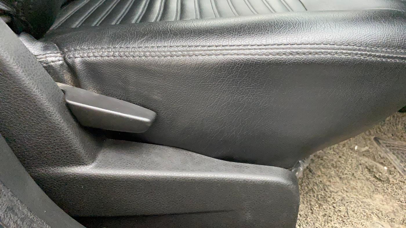 2018 Renault Duster 85 PS RXS MT DIESEL, Diesel, Manual, 46,429 km, Driver Side Adjustment Panel