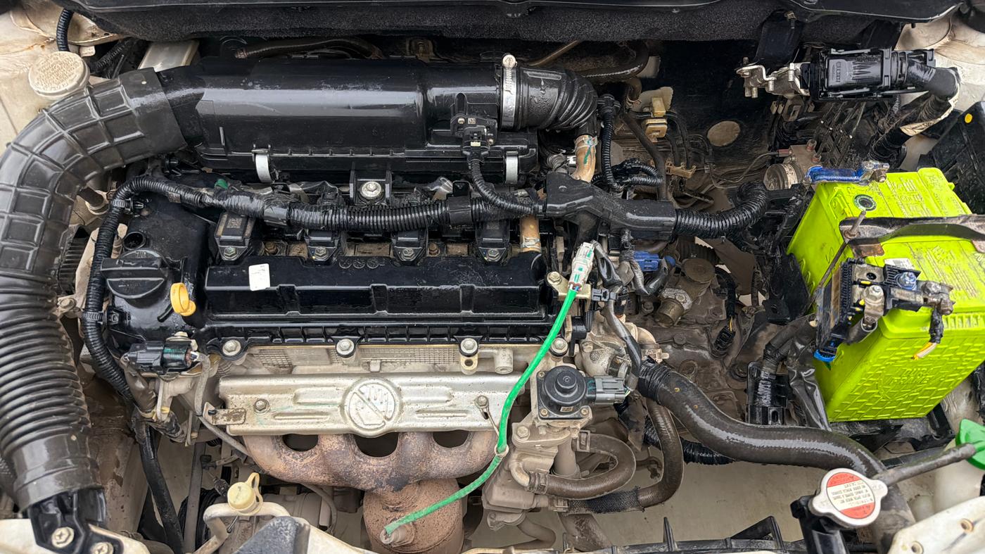 2022 Maruti Swift VXI, Petrol, Manual, 99,875 km, Engine View