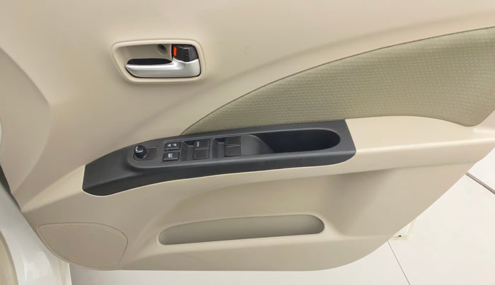 2020 Maruti Celerio ZXI (O), Petrol, Manual, 36,134 km, Driver Side Door Panels Control