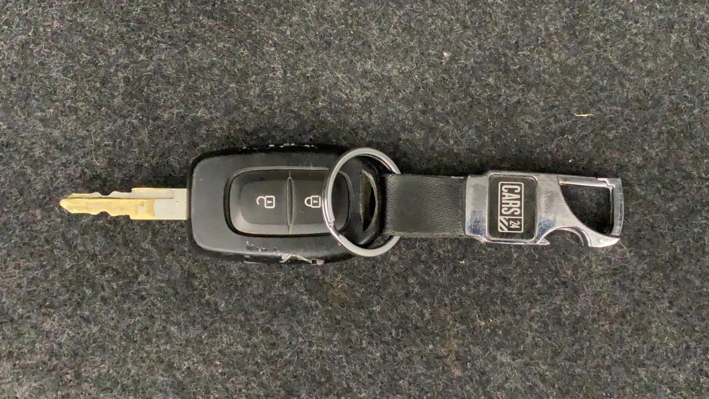 2021 Renault Kwid RXT 1.0 (O), Petrol, Manual, 29,394 km, Key Close Up
