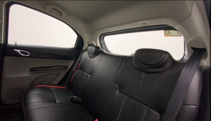 2018 Tata Tiago XZA PETROL, Petrol, Automatic, 17,701 km, Right Side Rear Door Cabin