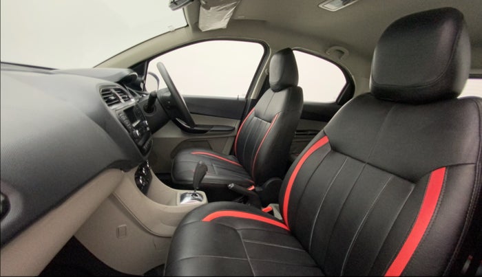 2018 Tata Tiago XZA PETROL, Petrol, Automatic, 17,701 km, Right Side Front Door Cabin