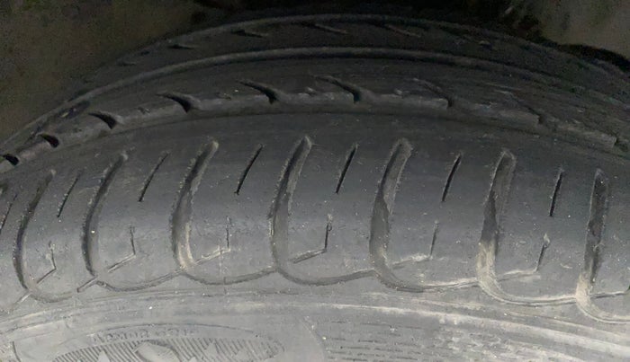 2018 Tata Tiago XZA PETROL, Petrol, Automatic, 17,701 km, Right Front Tyre Tread
