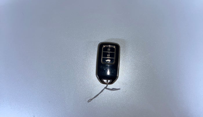 2024 Honda Amaze 1.2L I-VTEC VX CVT, Petrol, Automatic, 10,837 km, Key Close Up