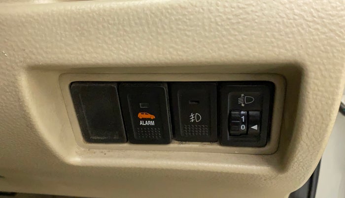 2017 Maruti Swift Dzire VXI, Petrol, Manual, 58,358 km, Dashboard - Headlight height adjustment not working