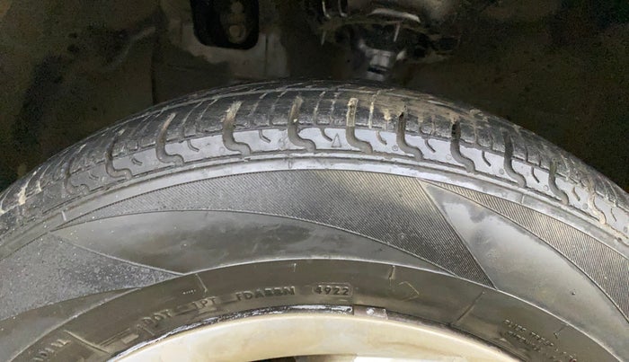 2019 Hyundai NEW SANTRO SPORTZ MT, CNG, Manual, 87,944 km, Left Front Tyre Tread