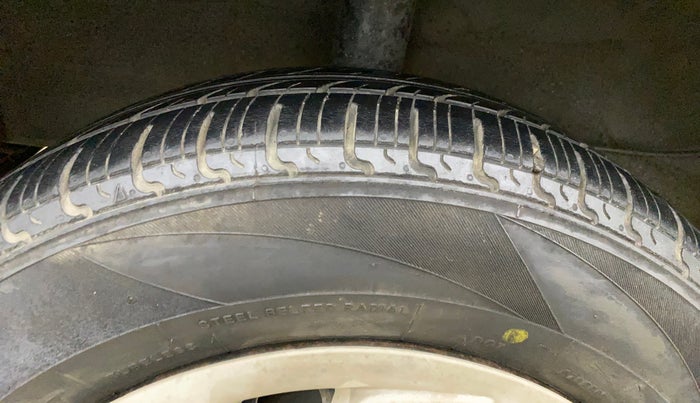 2019 Hyundai NEW SANTRO SPORTZ MT, CNG, Manual, 87,944 km, Right Rear Tyre Tread