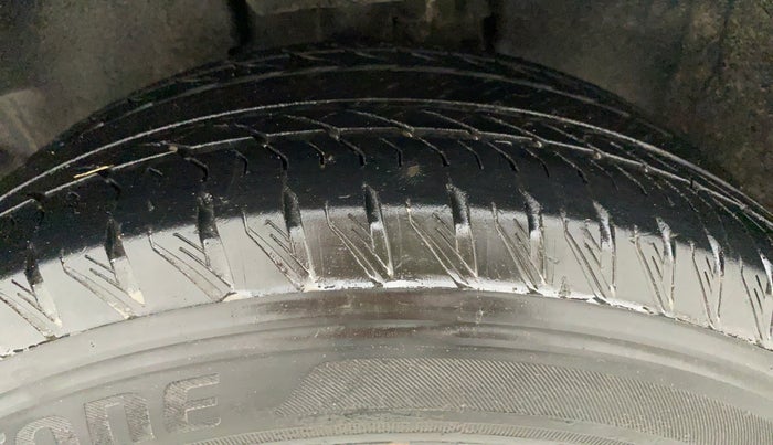 2021 Tata Safari XT PLUS, Diesel, Manual, 35,190 km, Left Front Tyre Tread