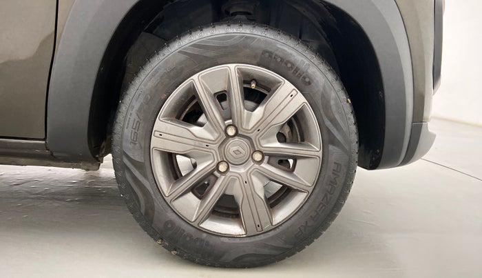 2021 Renault Kwid CLIMBER 1.0 AMT (O), Petrol, Automatic, 16,105 km, Right Front Wheel