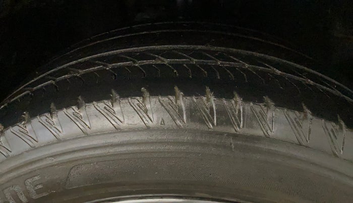 2022 Tata Safari XZ PLUS, Diesel, Manual, 48,294 km, Right Front Tyre Tread