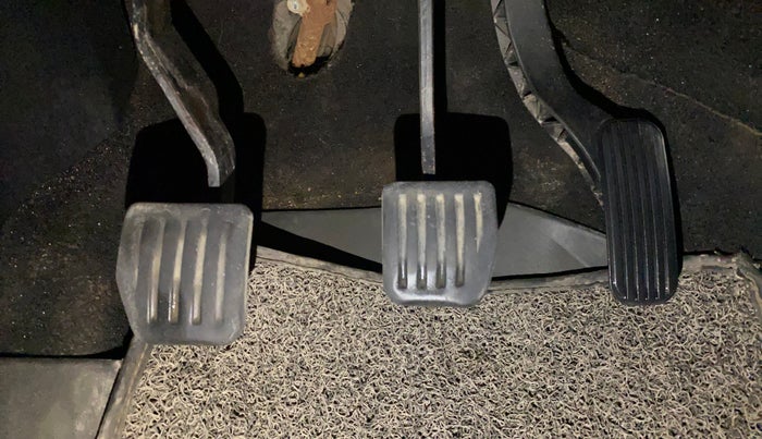 2022 Tata Safari XZ PLUS, Diesel, Manual, 48,294 km, Pedals