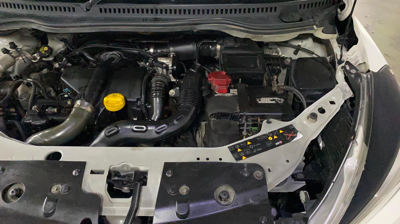 2019 Nissan Kicks XV DIESEL, Diesel, Manual, 96,683 km, Engine View - Left