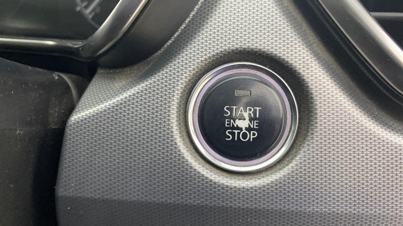 2021 Tata Harrier XZA PLUS 2.0L DARK EDITION, Diesel, Automatic, 94,343 km, Keyless Start/ Stop Button