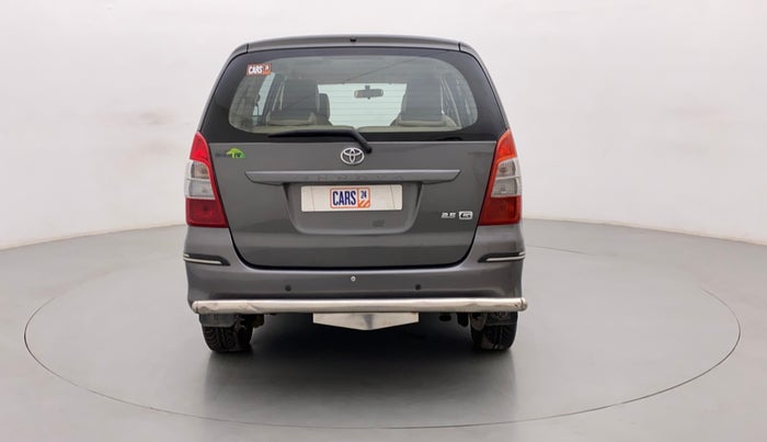 2013 Toyota Innova 2.5 GX 7 STR, Diesel, Manual, 1,28,373 km, Back/Rear