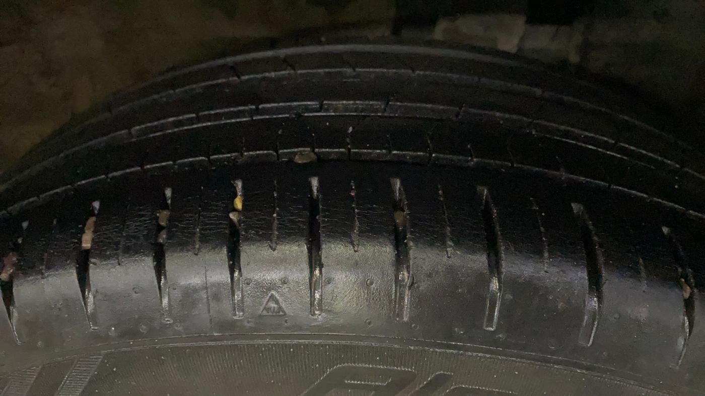 2022 Maruti Baleno ALPHA PETROL 1.2, Petrol, Manual, 36,878 km, Left Rear Tyre Tread