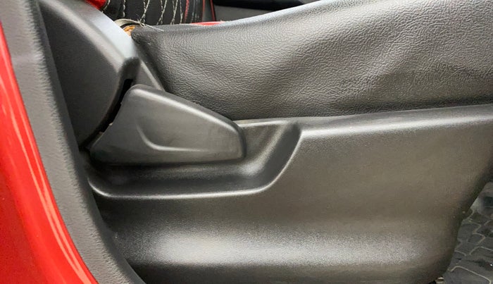 2018 Datsun Redi Go T(O) 1.0 AMT, Petrol, Automatic, 26,811 km, Driver Side Adjustment Panel