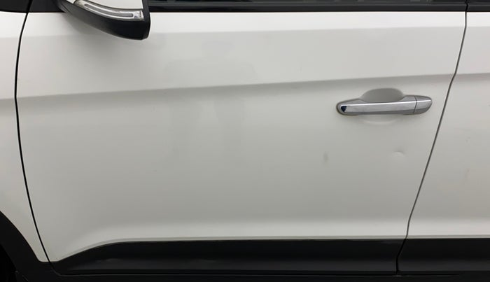 2015 Hyundai Creta SX PLUS 1.6 PETROL, Petrol, Manual, 79,177 km, Front passenger door - Slightly dented