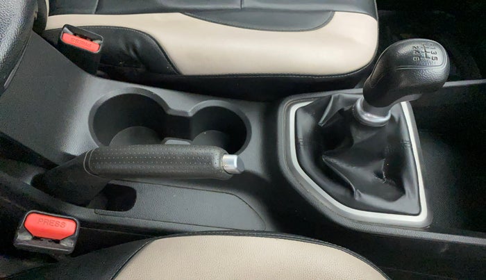 2015 Hyundai Creta SX PLUS 1.6 PETROL, Petrol, Manual, 79,177 km, Gear Lever