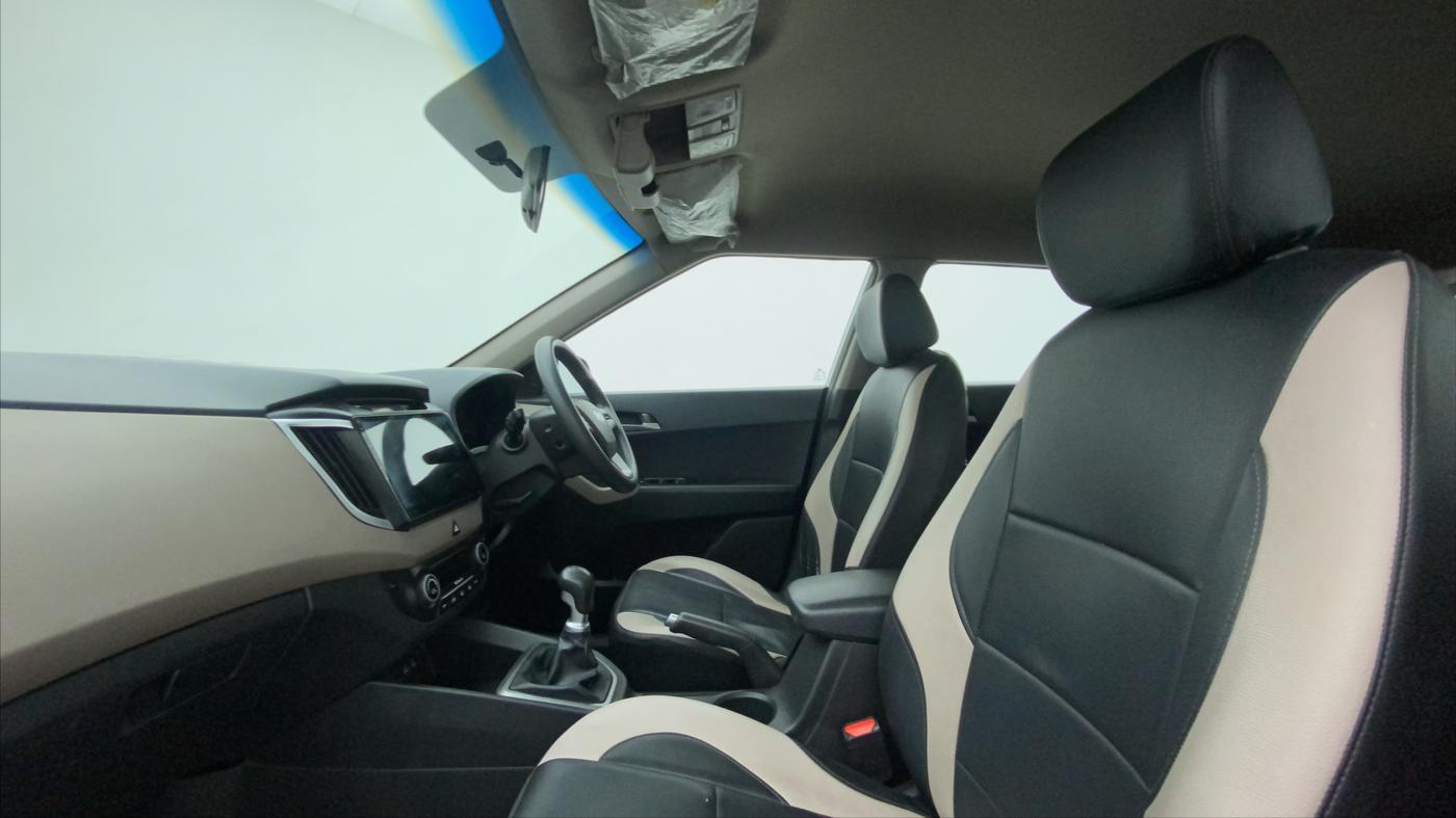2015 Hyundai Creta SX PLUS 1.6 PETROL, Petrol, Manual, 79,177 km, Right Side Front Door Cabin