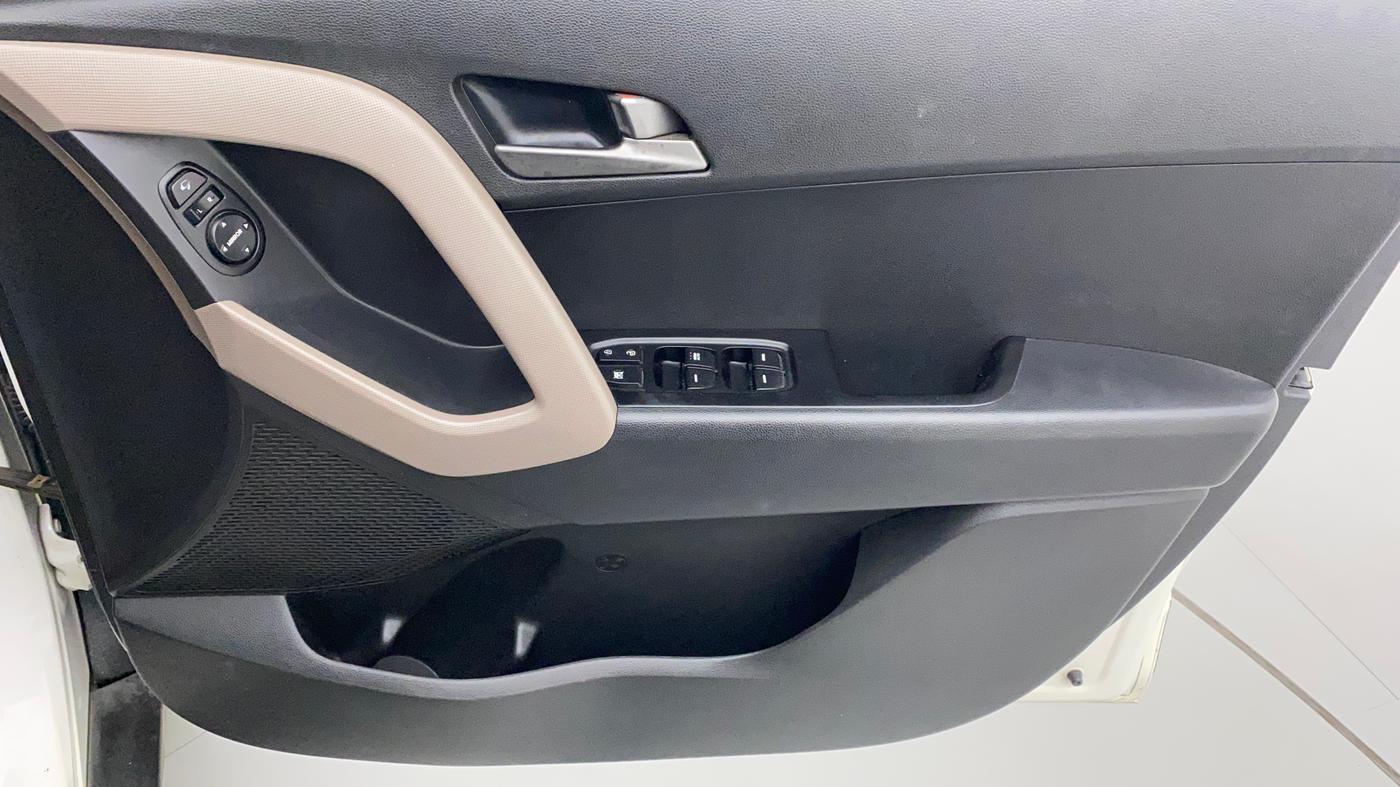 2015 Hyundai Creta SX PLUS 1.6 PETROL, Petrol, Manual, 79,177 km, Driver Side Door Panels Control