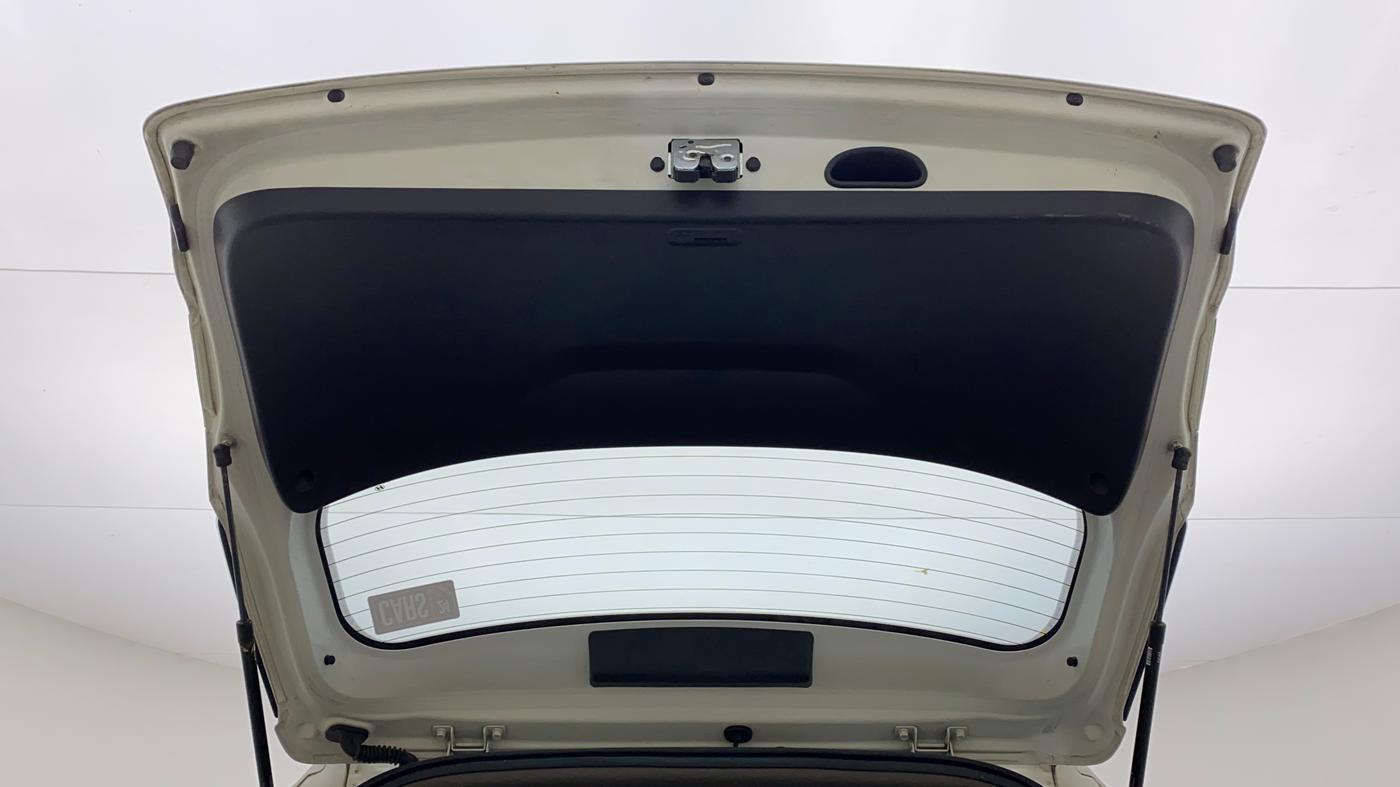 2015 Hyundai Creta SX PLUS 1.6 PETROL, Petrol, Manual, 79,177 km, Boot Door Open
