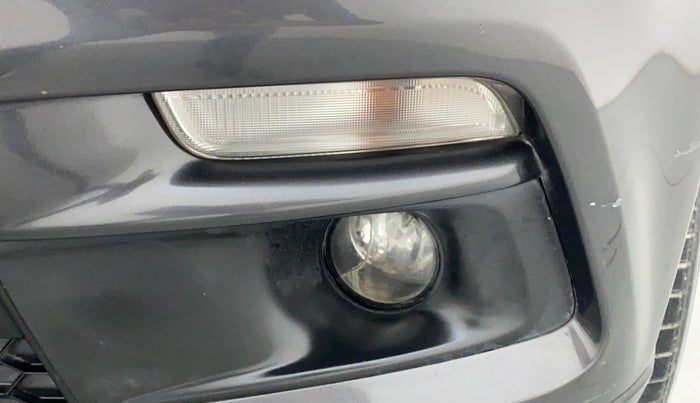 2019 Maruti Vitara Brezza VDI, Diesel, Manual, 28,244 km, Left fog light - Not working