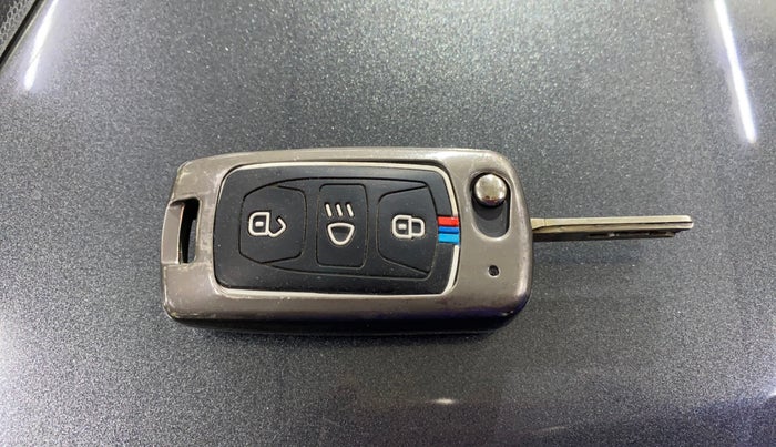 2023 Tata Tiago XZ PLUS PETROL, Petrol, Manual, 31,507 km, Key Close Up