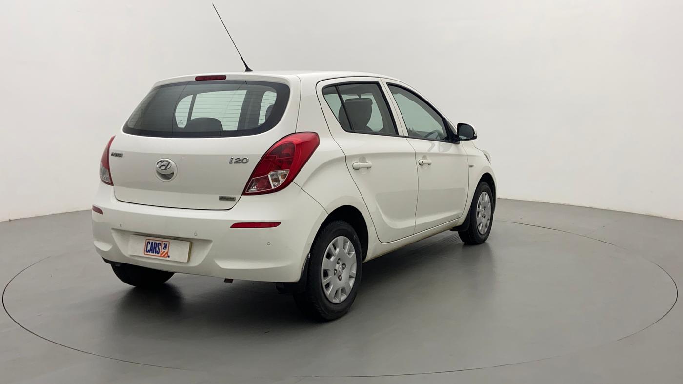 2012 Hyundai i20 MAGNA O 1.2, Petrol, Manual, 27,449 km, Right Back Diagonal