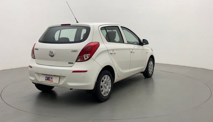 2012 Hyundai i20 MAGNA O 1.2, Petrol, Manual, 27,449 km, Right Back Diagonal