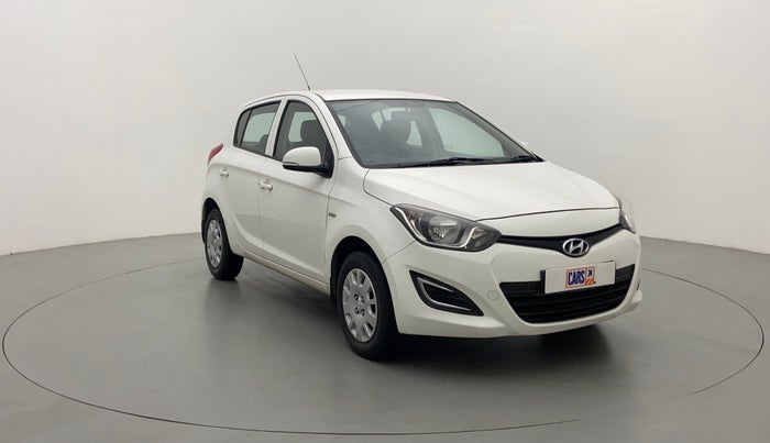 2012 Hyundai i20 MAGNA O 1.2, Petrol, Manual, 27,449 km, Right Front Diagonal