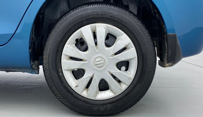 2014 Maruti Swift Dzire VXI, Petrol, Manual, 21,398 km, Left Rear Wheel