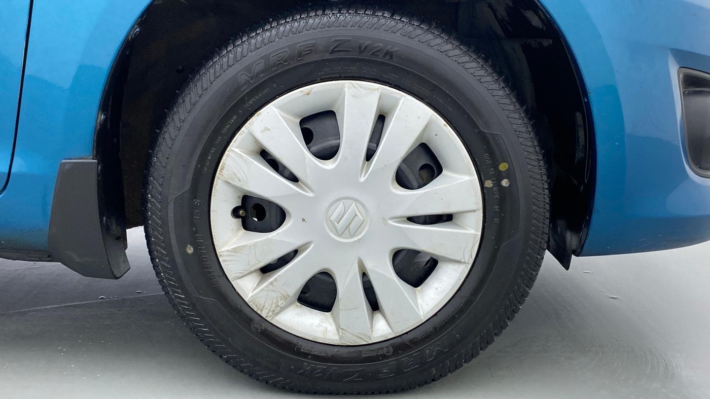 2014 Maruti Swift Dzire VXI, Petrol, Manual, 21,398 km, Right Front Wheel