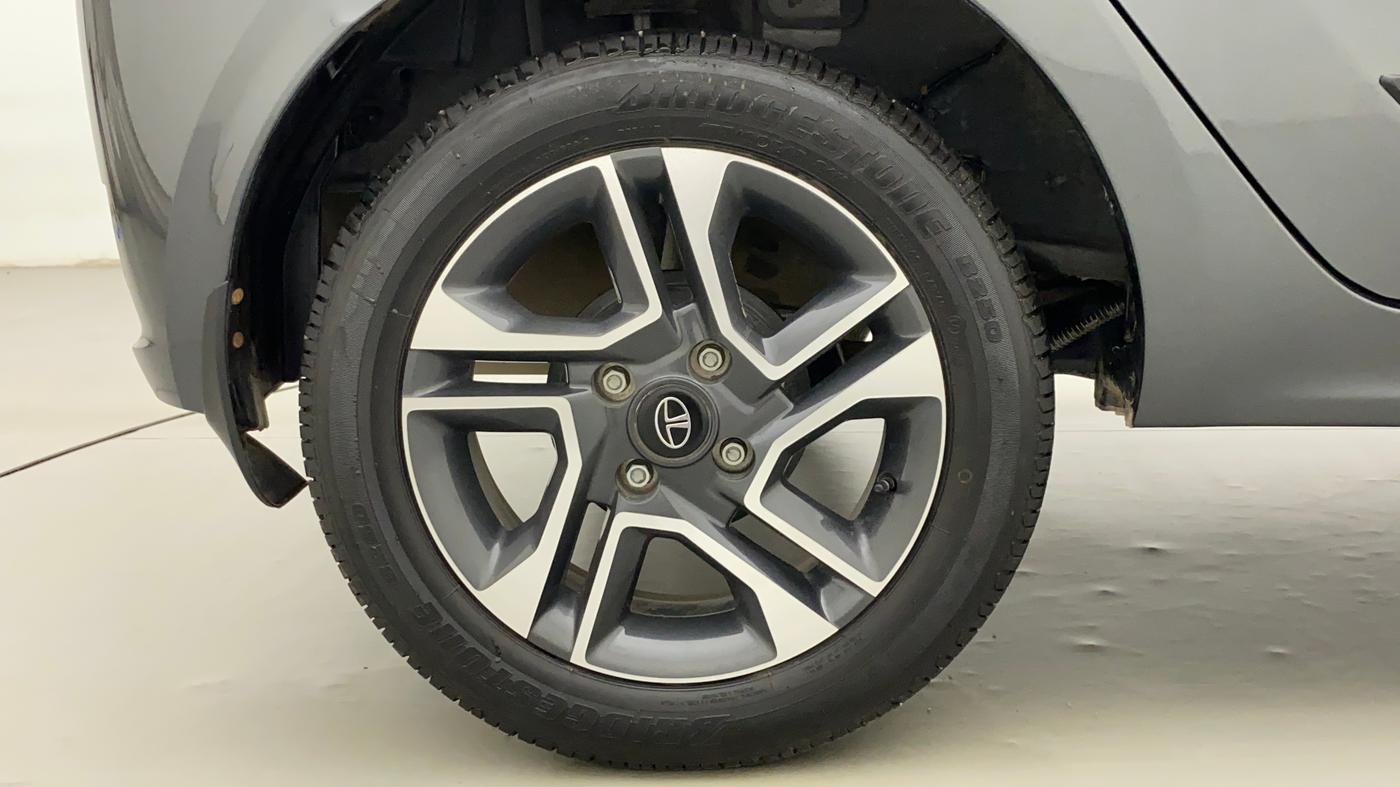 2023 Tata Tiago XZA PLUS PETROL, Petrol, Automatic, 3,395 km, Right Rear Wheel